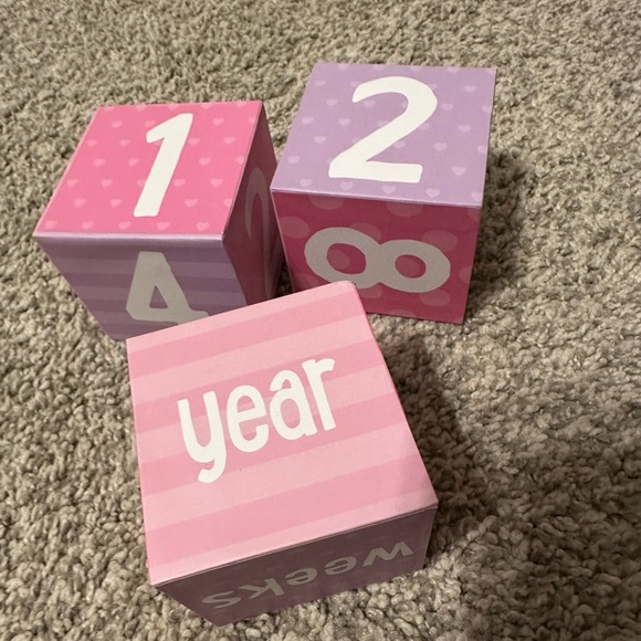 Tiny Ideas Progressive Time Photo Sharing Keepsake Age Blocks Pink & Purple - Picture 4 of 8